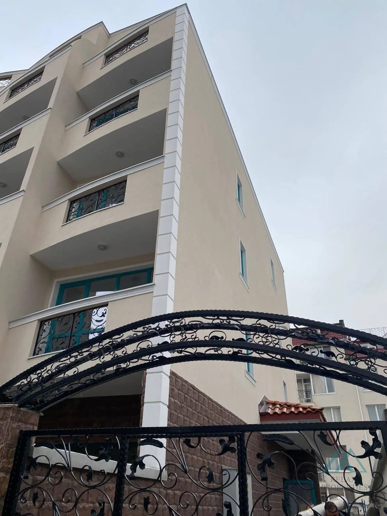 Nové štúdio v komplexe Magnolia Residence 5, Slnečné pobrežie – 5 minút od pláže - foto 23