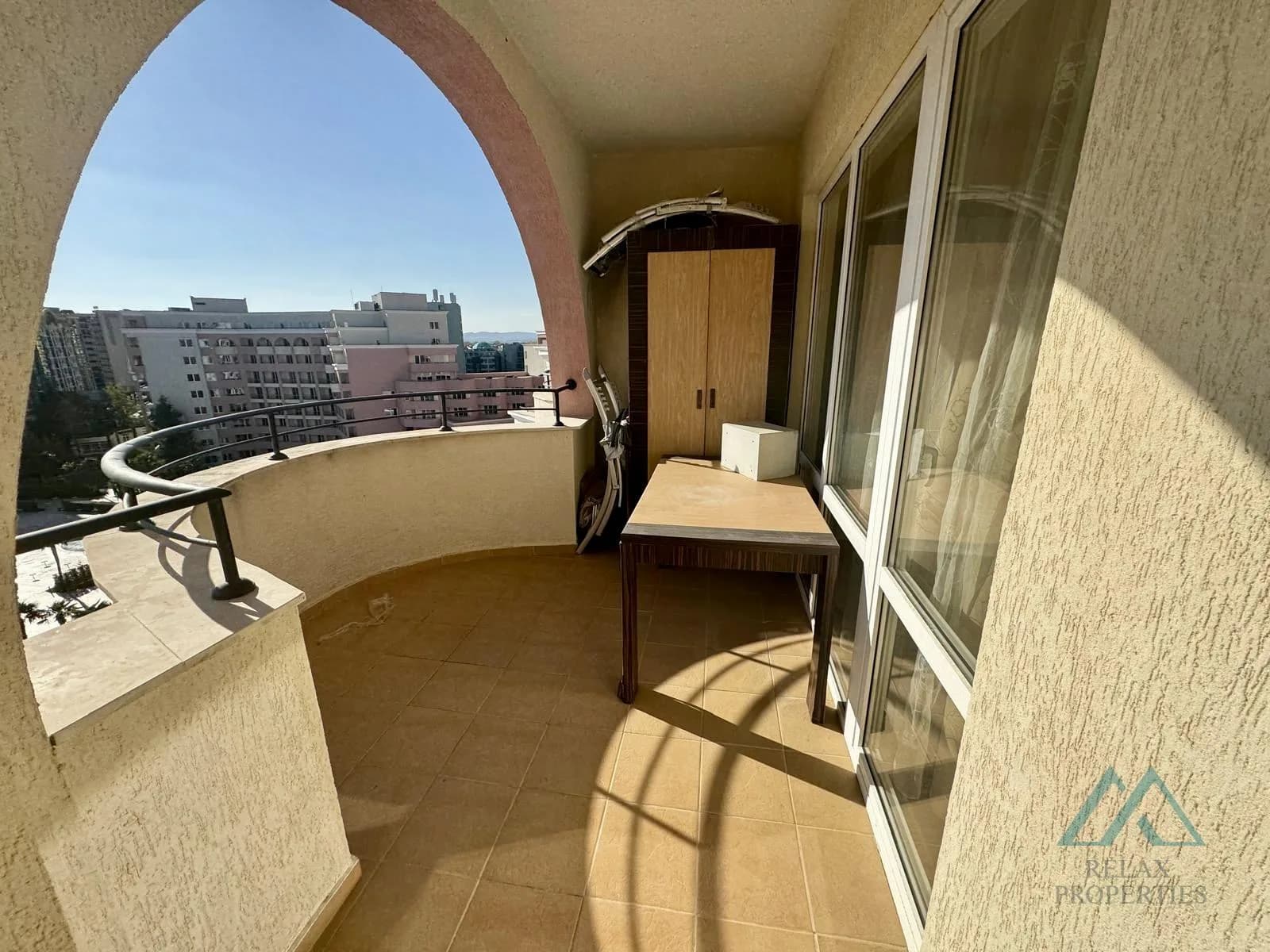 Luxusný 2-izbový apartmán s nádherným výhľadom na more, DIT Majestic Beach Resort, prvá línia, Slnečné pobrežie - foto 2